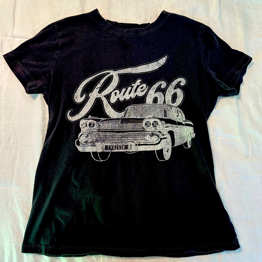 Garage black T-shirt
